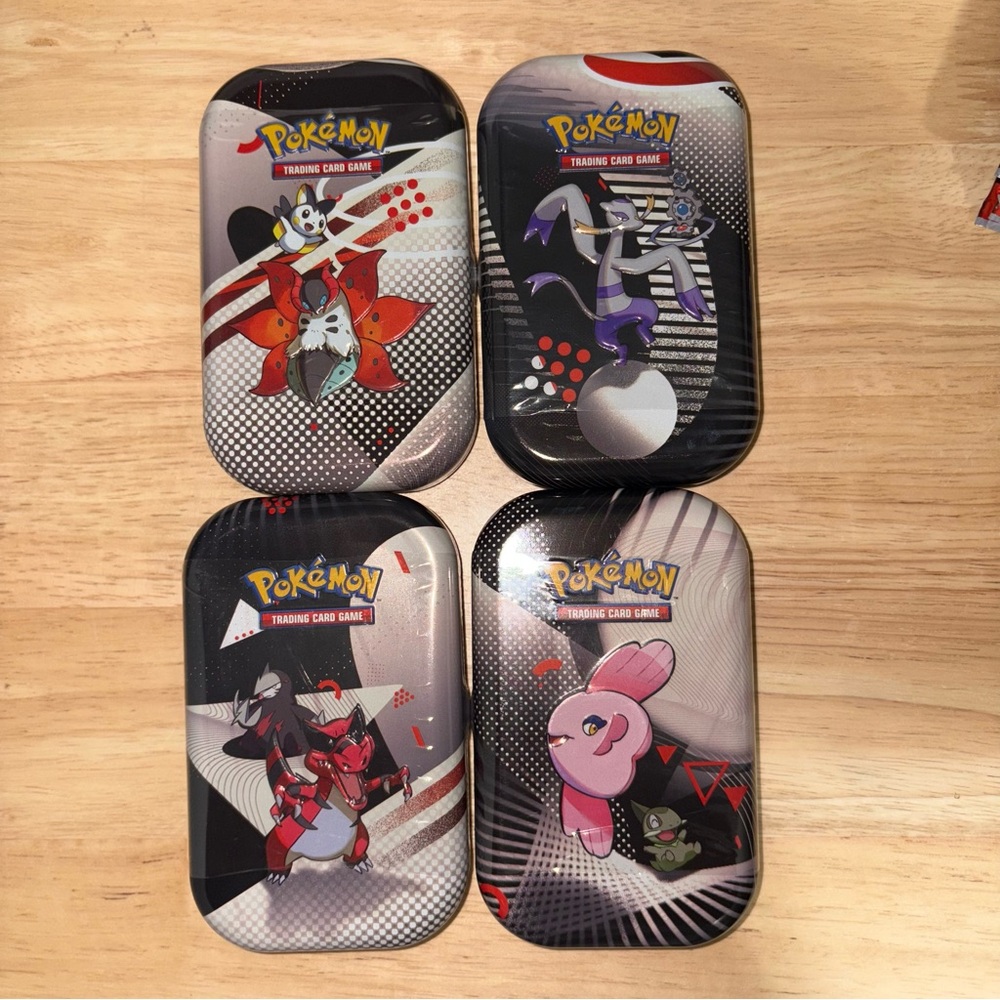 Unova Black Bolt White Flare Sealed Mini Tins x 4